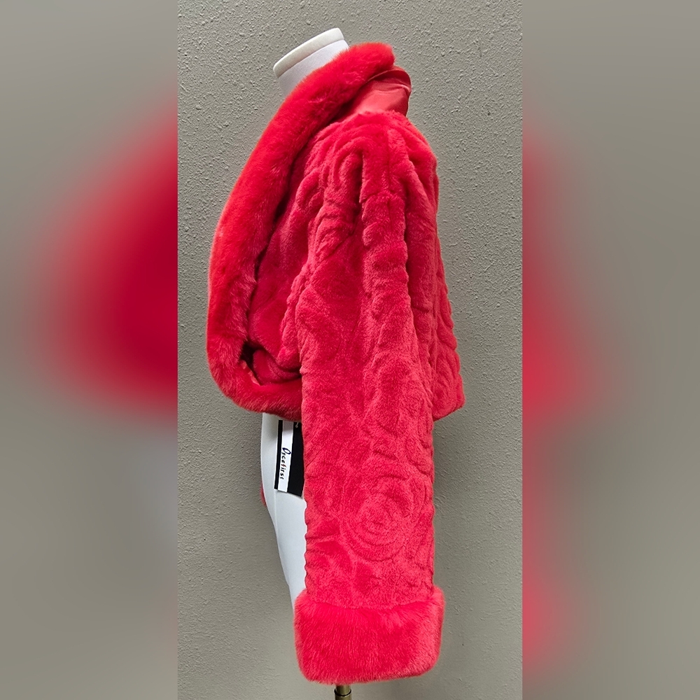 OnceFirst Chic Red Rosette Teddy Jacket - Picture 3 of 6